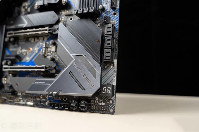 華擎B550 Extreme4極限玩家主板怎么樣 華擎B550 Extreme4極限玩家主板評(píng)測(cè)