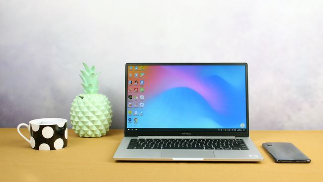 RedmiBook 13 i7版值得買(mǎi)嗎 RedmiBook 13 i7版上手體驗(yàn)及評(píng)測(cè)