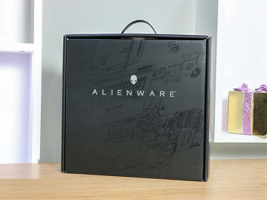 Alienware 13 OLED版值不值得买？Alienware 13 OLED版图赏