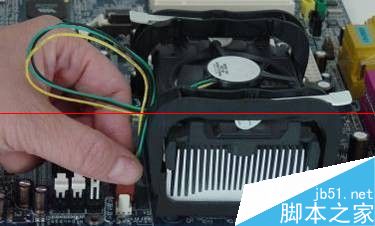 cpu散熱器怎么安裝？inter原裝散熱器安裝的詳細(xì)教程