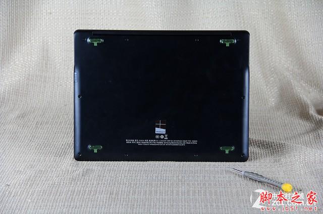 三星ATIV Book 930X怎么樣？三星ATIV Book 930X拆機(jī)教程解析