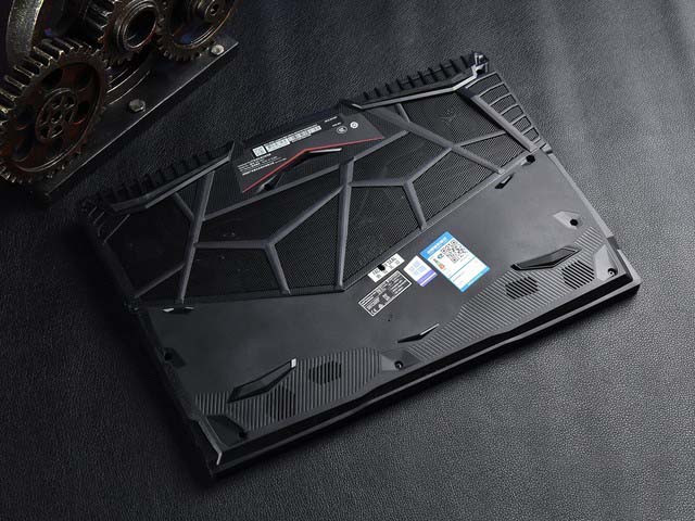 GTX 1660 Ti+144Hz屏幕 微星GP65詳細圖文評測