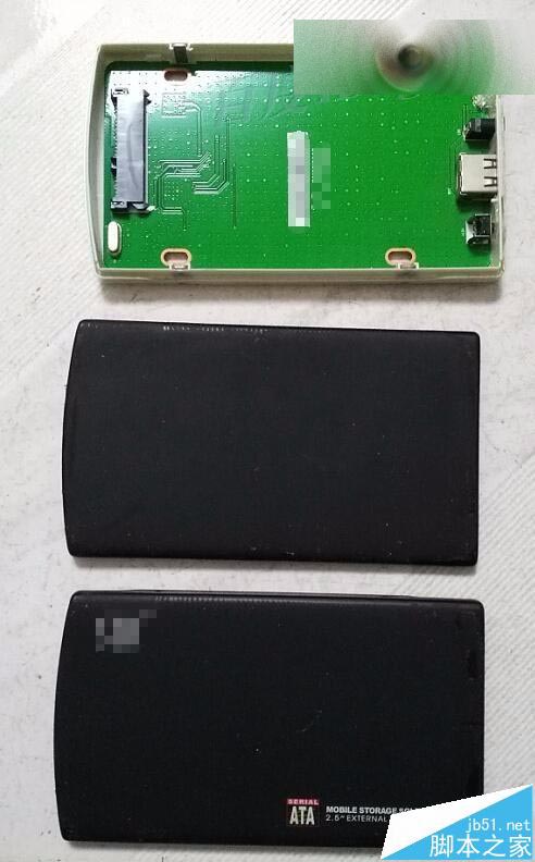 移動(dòng)硬盤盒USB3.0怎么拆解安裝? usb3.0移動(dòng)硬盤盒評(píng)測