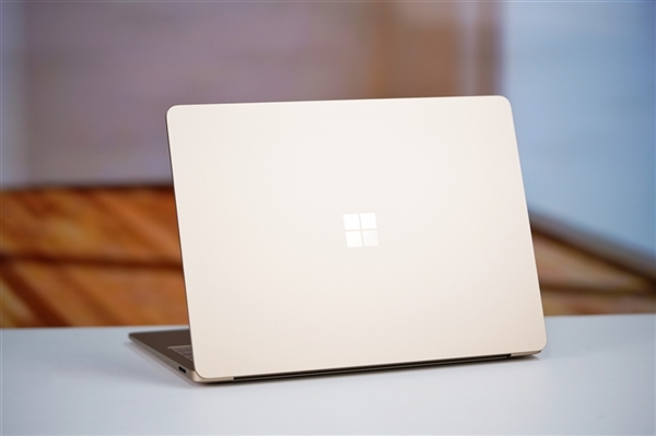買(mǎi)前要謹(jǐn)慎！亞馬遜警告：微軟Surface Laptop 7退貨率高