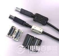 電源線的小圓柱形物體是什么？做什么用？