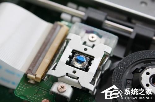 蓝光光驱和DVD光驱的区别介绍 光驱外部结构解剖