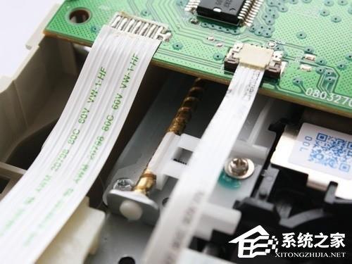 蓝光光驱和DVD光驱的区别介绍 光驱外部结构解剖