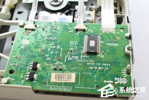 蓝光光驱和DVD光驱的区别介绍 光驱外部结构解剖
