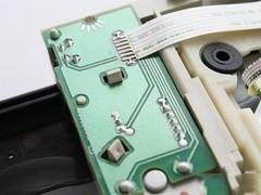 蓝光光驱和DVD光驱的区别介绍 光驱外部结构解剖