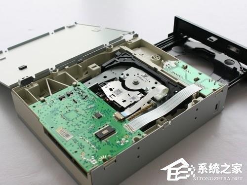 蓝光光驱和DVD光驱的区别介绍 光驱外部结构解剖