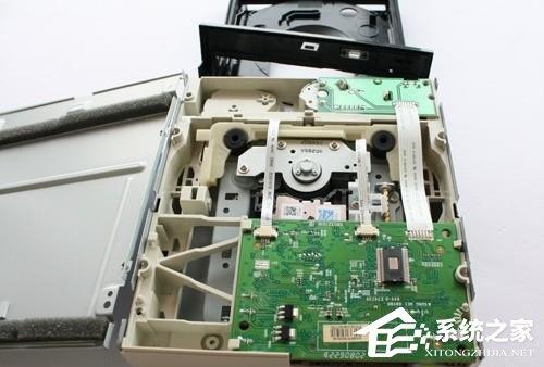 蓝光光驱和DVD光驱的区别介绍 光驱外部结构解剖